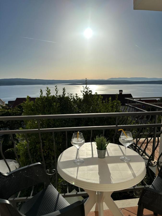 Apartments Badnje Dramalj Zewnętrze zdjęcie